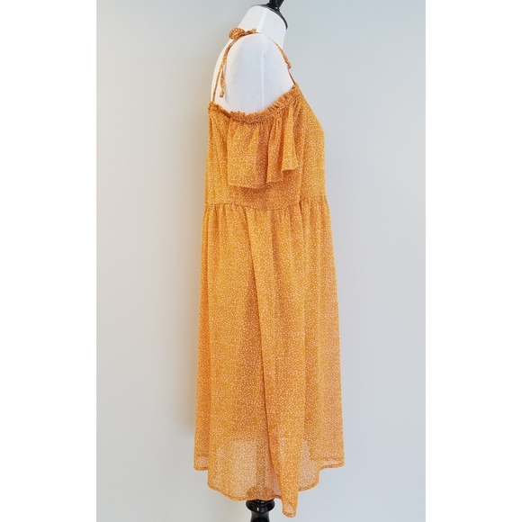 Summer Dress - Picture 3 of 6